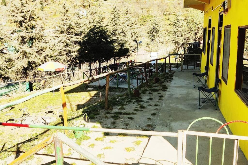 Jibhi Highness River Side Hotel Exterior foto