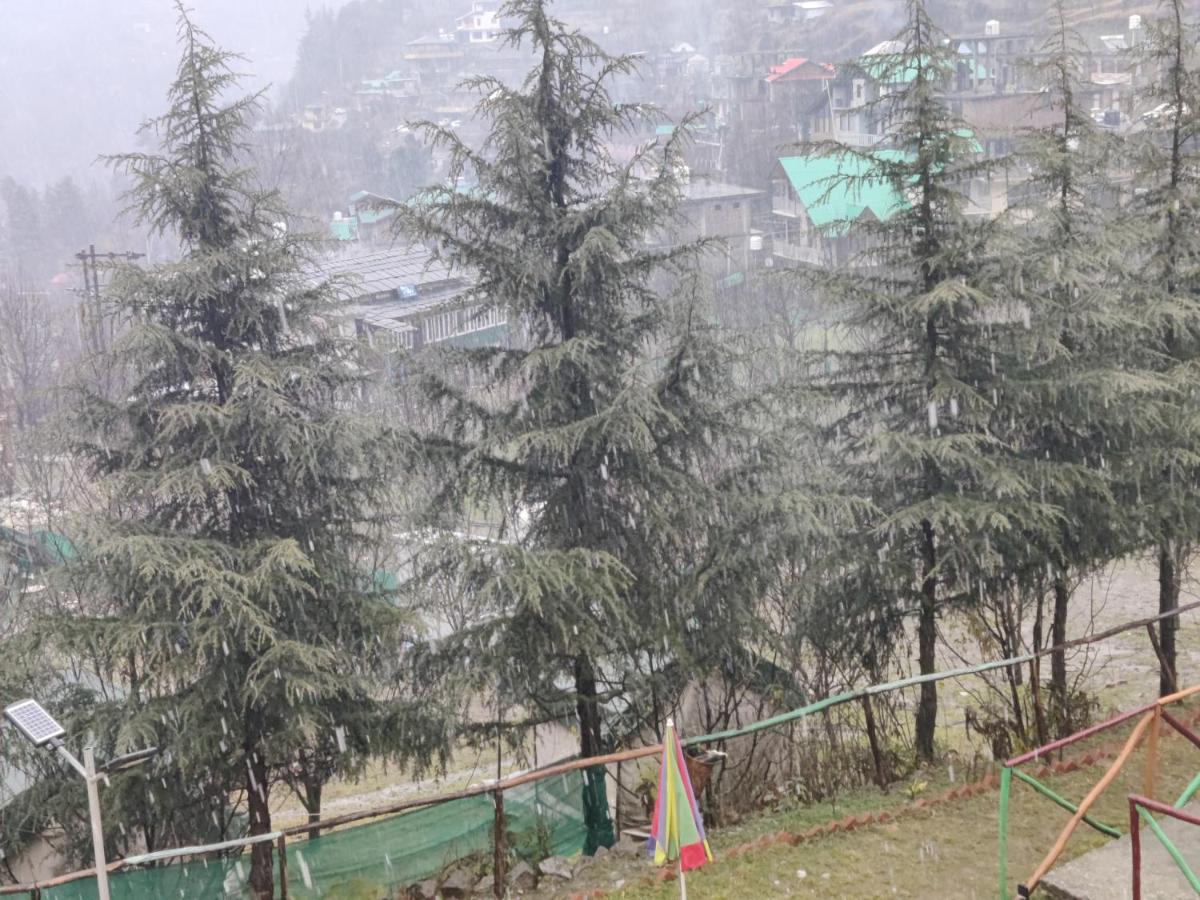 Jibhi Highness River Side Hotel Exterior foto
